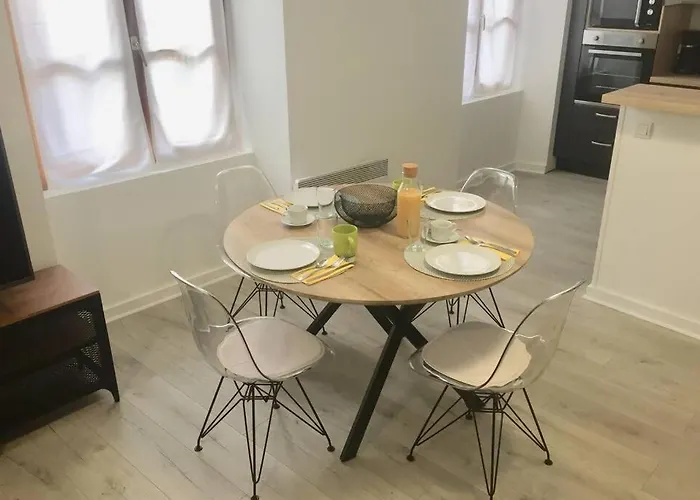 Apartman Le Montferrat - 65m2 - 2 - Rue De La Grotte - Hyper Centre *